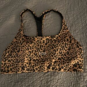 Fleo Leopard Print Sports Bra